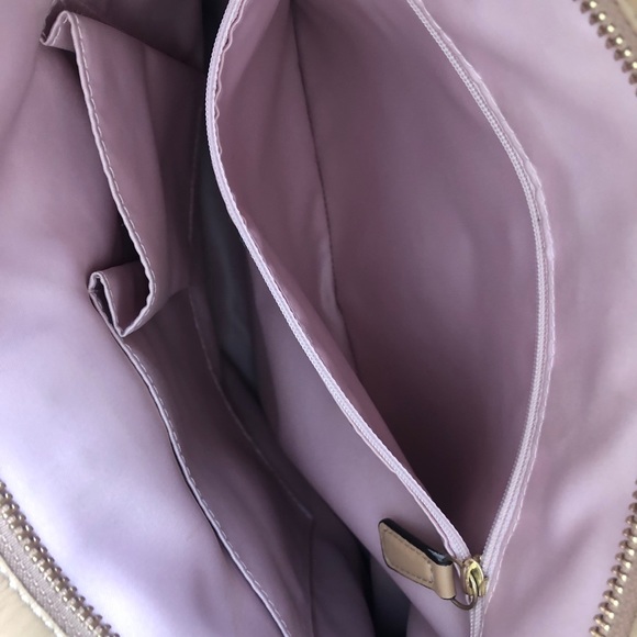 Coach Soft Leather Should Bag - Picture 4 of 6